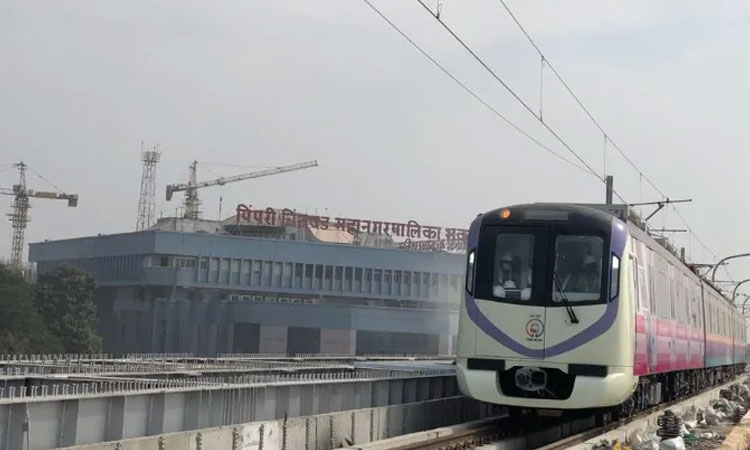 Pune | Man attempts suicide opposing metro railway work in Shivajinagar