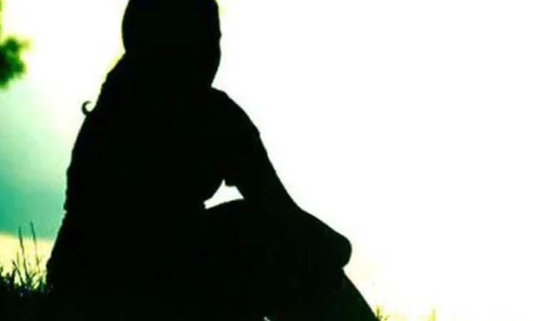 37-year-old-beautician-was-sexually-exploited-cheated-for-three-years-in-pimpri