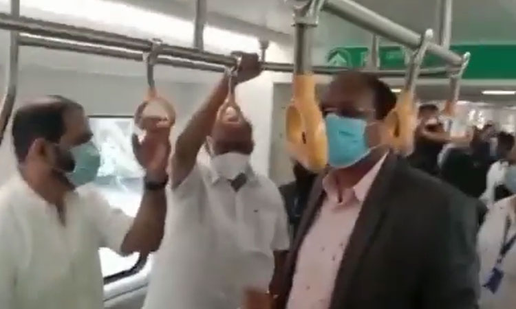 NCP supremo Sharad Pawar travels by Pune metro railway from Phugewadi to PCMC station (Video)