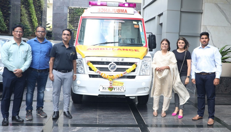 Shobhatai Rasiklal Dhariwal | Well-equipped ambulance dedicated to Matoshree Madanbai Dhariwal Hospital to mark Shobhatai R Dhariwal’s birthday