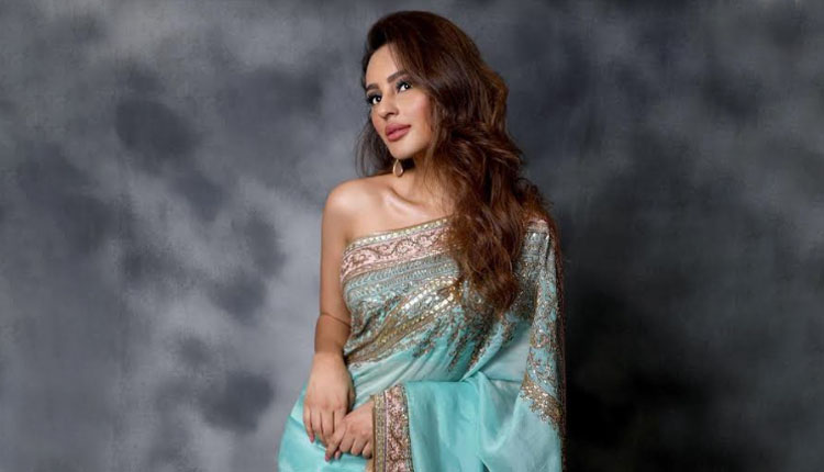 Seerat Kapoor | This Diwali Seerat Kapoor Shares Tips To Keep The Festive Weight Off