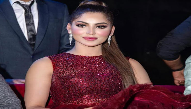 Urvashi Rautela | Urvashi Rautela Instagram Charging Is 3.5 Crore, Breaks All Records, Tops Social Rich List After Virat Kohli Who Charges 8 Cr -Check Details