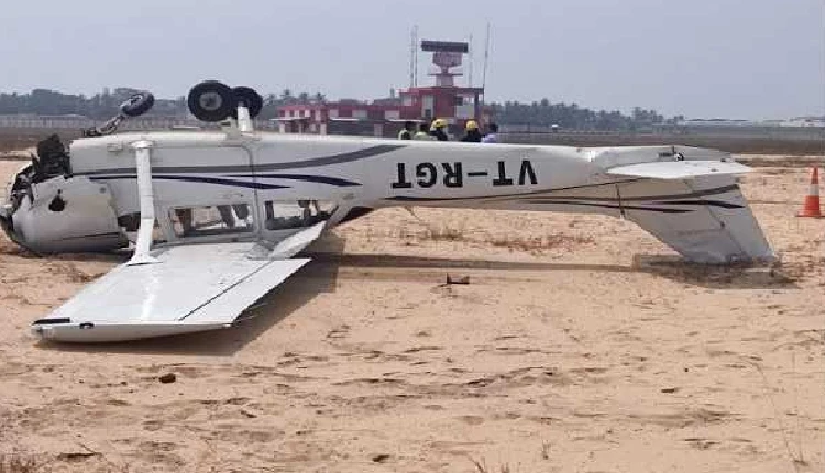 Cessna Flight Veered | Cessna flight veered off runway, pilot rescued