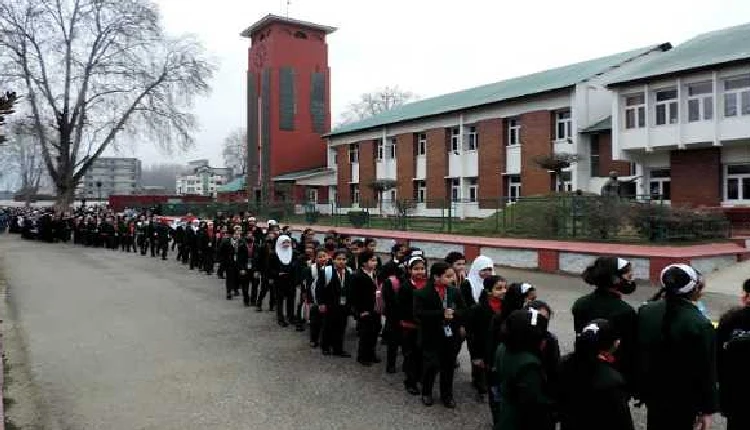 Kashmir Schools | Kashmir Schools reopen after 90 day long winter vacation