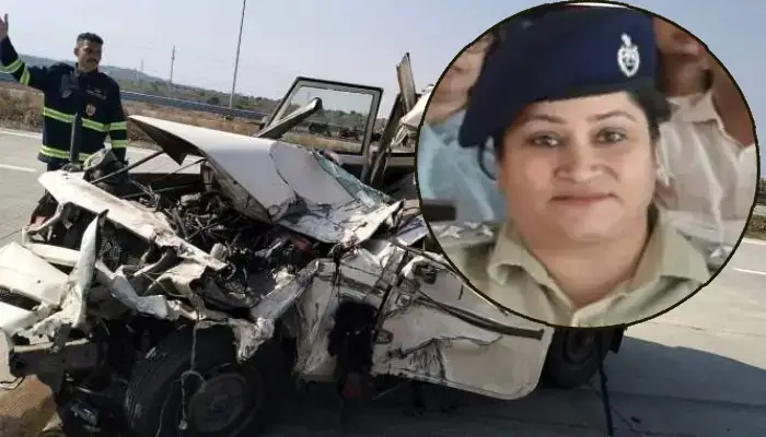 Police Inspector Death In Accident On Samruddhi Mahamarg | Woman police inspector killed as police vehicle rams into truck on Samruddhi Mahamarg, Three policemen and accused seriously injured