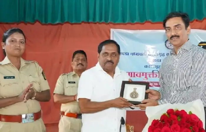 Yerwada Jail News | Lecture on stress-free living for inmates of Yerwada Central Prison