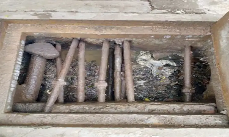 Khadki Cantonment Board (KCB) | Khadki Cantonment Board: Health Hazard Looms as Water Channels Pass through Sewers