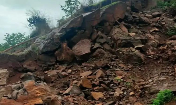 Pune News | Since it has been raining heavily in adivasi areas since four days, landslides have taken place in the Pokhri