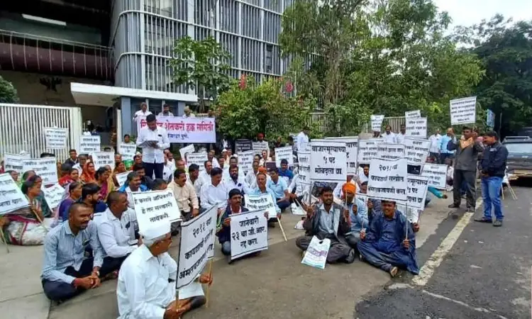 Pune Ring Road | Justice not done to farmers while acquiring land for Ring Road, stir launched in front of collectorate