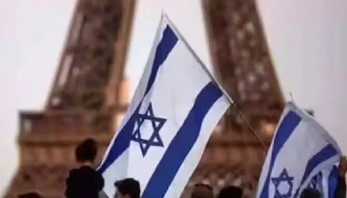 Pune Crime News: Sticking of Israel’s flag on streets: FIRs registered in three police stations
