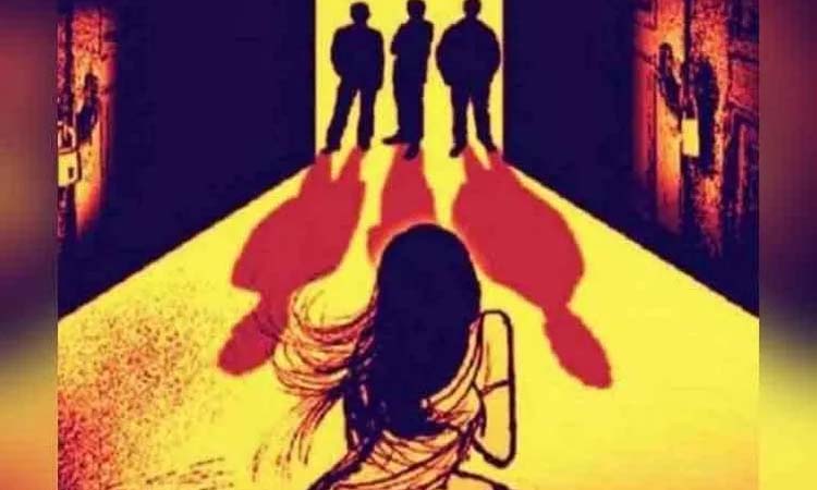 crime-news-3-soldiers-of-army-gangrape-married-woman-also-made-porn-video-news-delhi-news News in Hindi