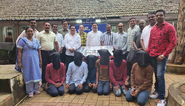 Pune Crime | crime branch seizes 20 mobile phones from gajaad inter state gang preparing for robbery