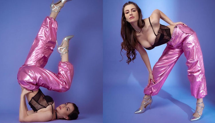 Giorgia Andriani | Wearing a sheer top and holographic pants, Giorgia Andriani has given such poses, after seeing that you too will fall in love with her