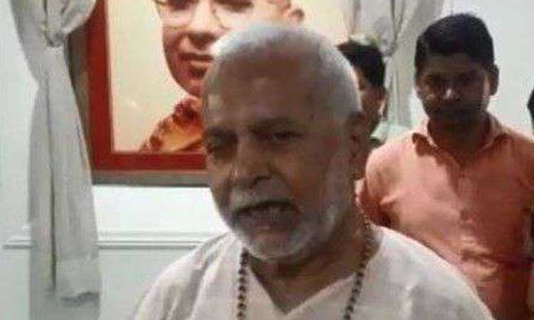 Swami Chinmayanand