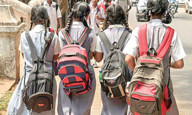 Privatization of Government Schools | shinde government will give 62 thousand government schools in maharashtra to private companies