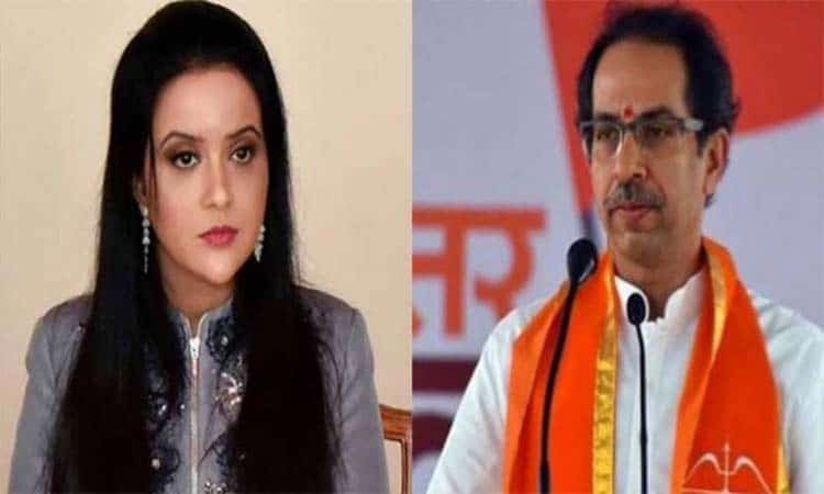 Amruta Fadnavis on CM Uddhav Thackeray amruta fadnavis attack on cm uddhav thackeray criticism devendra fadnavis weight maharashtra political news