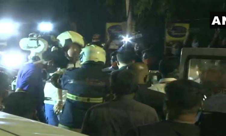 hospital fire bhandup 70 patients evacuated mayor spot midnight