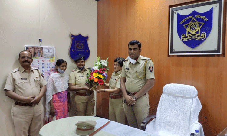 ACP Sushma Chavan, Sarjerao Babar's internal transfers from Police Commissioner Amitabh Gupta, 'Gift' of Women ACP on world woman's day !