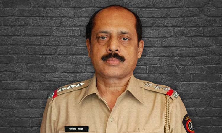 sachin vaze arrest case mumbai crime branch officier riazuddin qazi destroy evidence