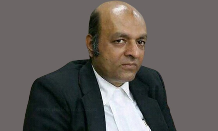 Pune: Pune Bar Association senior lawyer Vidyadhar Koshe passed away