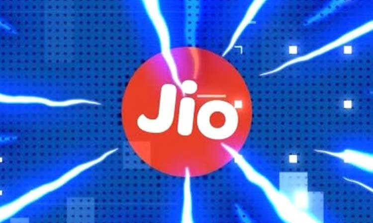 tech news jio best prepaid plan offers daily 2gb data for 84 days with free calling on any network know about it here
