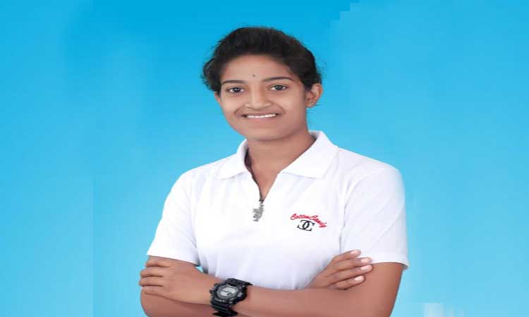 Saily Gajre is the first young woman to serve in the Army in Niphad taluka