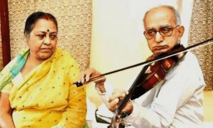 kolkata 77 year swapan sett played violin for 17 years to raise funds for wife cancer treatment