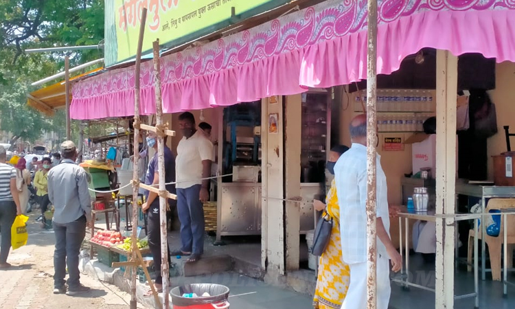Pune: Shops on Hadapsar Regional Office Road open