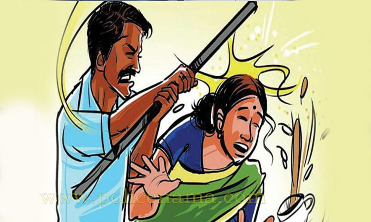 Pune Pimpri Chinchwad Crime | Pimpri: Wife beaten by husband with bat for extortion reason, daughter complains to police