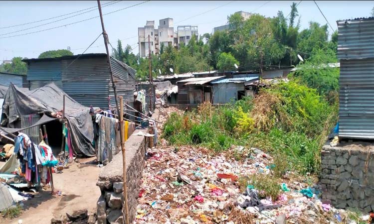 Pune: The slums behind Gosavi school in Gosavivasti are suffering from hell