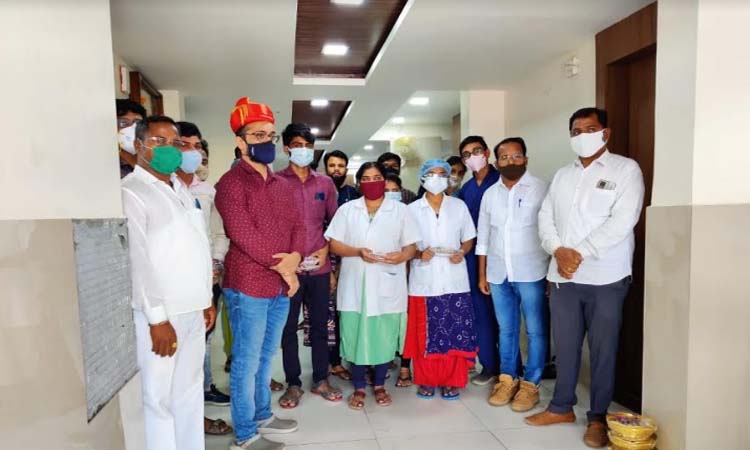 Pune: Humanity's Darshan in Vitthal Hospital in Uruli Kanchan even during Corona period: Entrepreneur Subhash Sathe