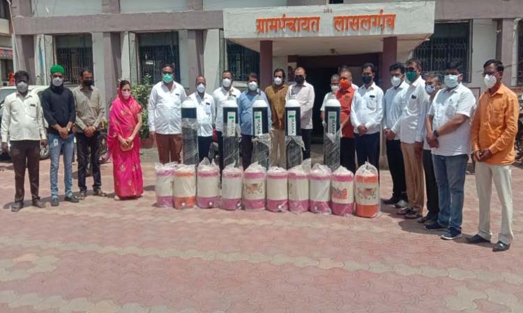 Duty to the village: Gift of 5 oxygen make machines and 10 water jars!