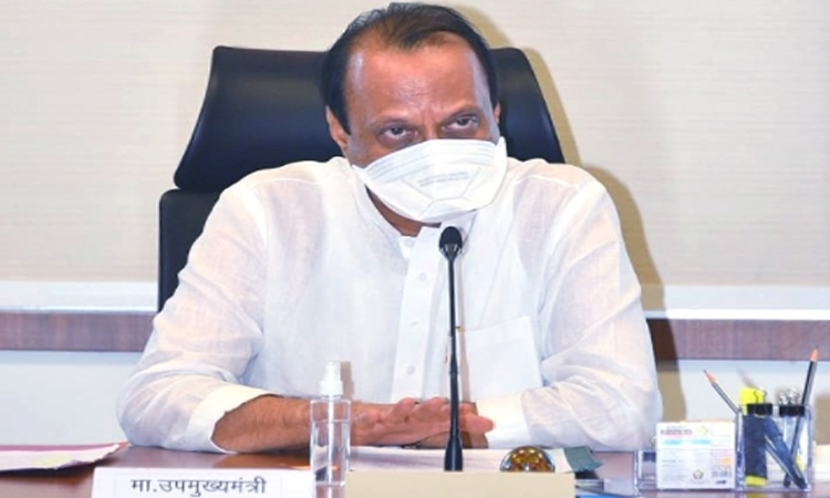 your performance starts out pretty useless ajit pawar lashed out district collector solapur
