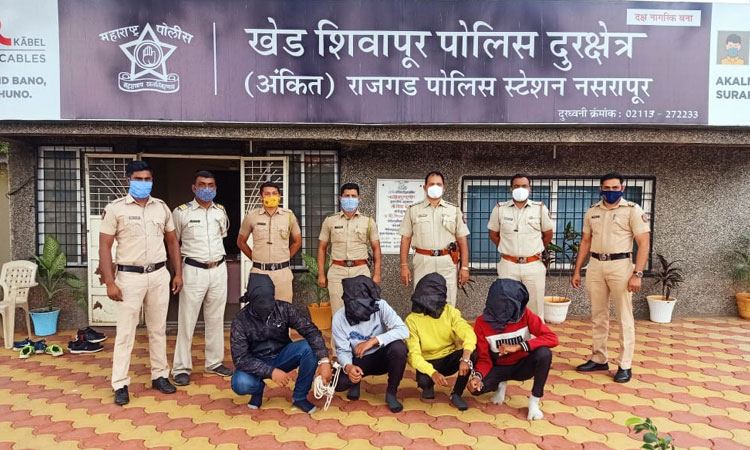 Four arrested in Khedshivapur for attempted murder by firing in Osmanabad