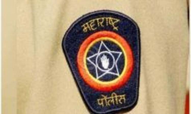 Pune: Attempt to crush police by putting sand filled tempo on body