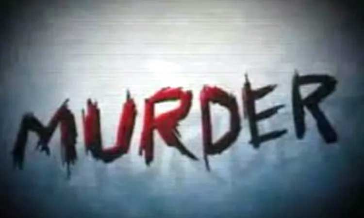 Pune Pimpri Crime Woman businessman killed by stabbing her neck in Bhosari accused absconding