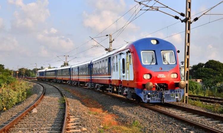 coronavirus 21 trains running maharashtra canceled till june 30