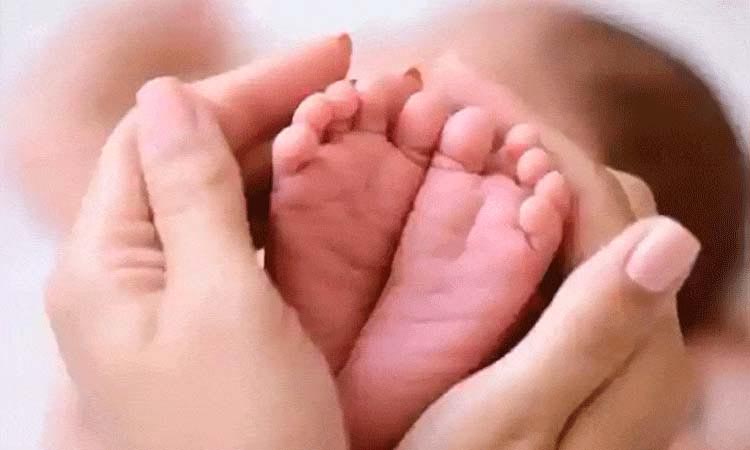 couple sells newborn for rs 3 6 lakh in delhi 6 arrested