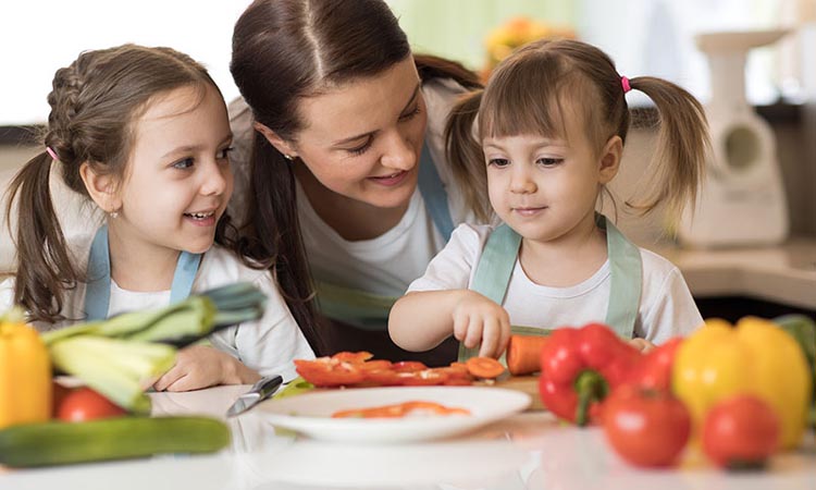 boost your kids immunity amid third wave of coronavirus know the simple diet tips to improve immunity