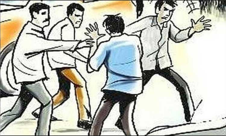 pimpri chinchwad crime news | The gang robbed the company by throwing a sheet over the body of the security guard; 25 lakh worth of material stolen