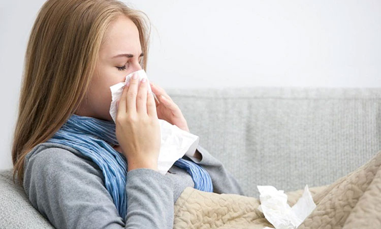 Health Tips | prevention from cold cough and seasonal flu in monsoon try these home remedies