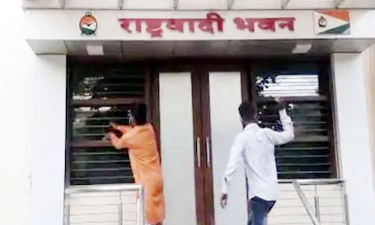 BJP Vs NCP | ncp office vandalised in solapur after attack on mlc gopichand padalkar car