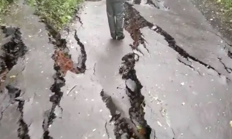 maharashtra state heavy rainfall one thousand eight hundred loss in roads highest damage kokan