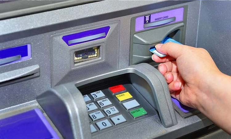 RBI Decision Dry ATMs | atm out of cash or dry atm bank will be fined of 10000 for not having cash in atm