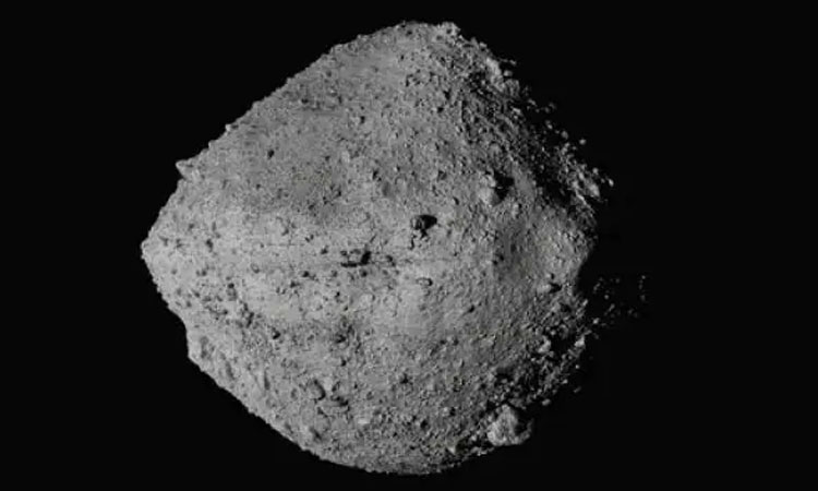 asteroid the size of empire state building may hit earth in the 2100s report