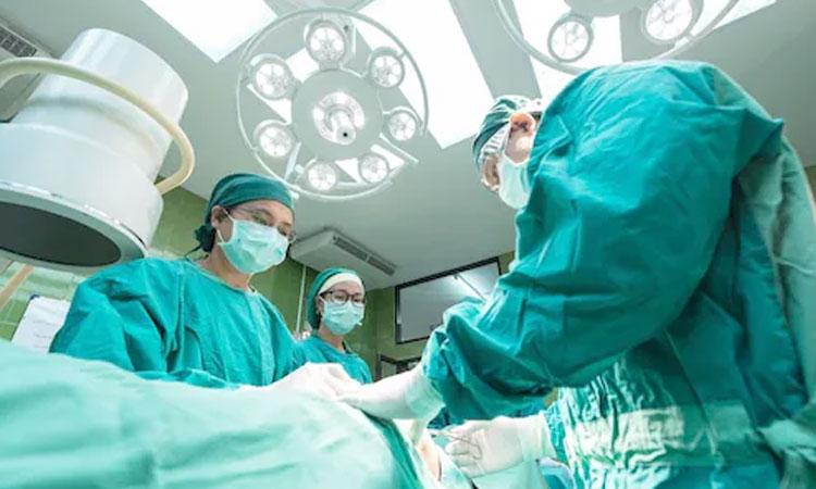 Kidney Transplant | viral man gets 5 kidneys after third successful transplant in chennai hospital