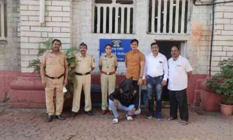 pune railway police | mobile thief arrested by pune railway police