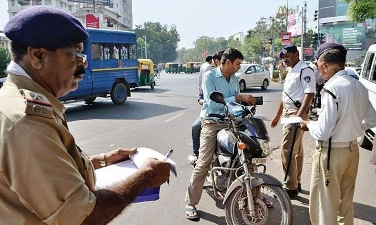 Driving License | if there is a digital copy of the driving license rc and pollution certificate then the challan will not be there know what is the new rule of the government