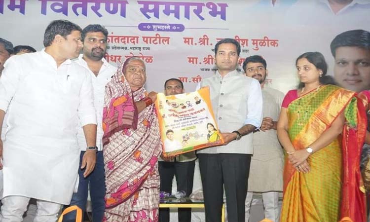 Pune News | Distribution of equipment to the citizens of Baner Balewadi Sus Mahalunge (Ward No. 9) through Corporator Jyoti Kalamkar