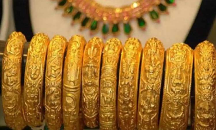 Gold Price Today | gold price today gains marginally still 9697 rupees cheaper then record high view details